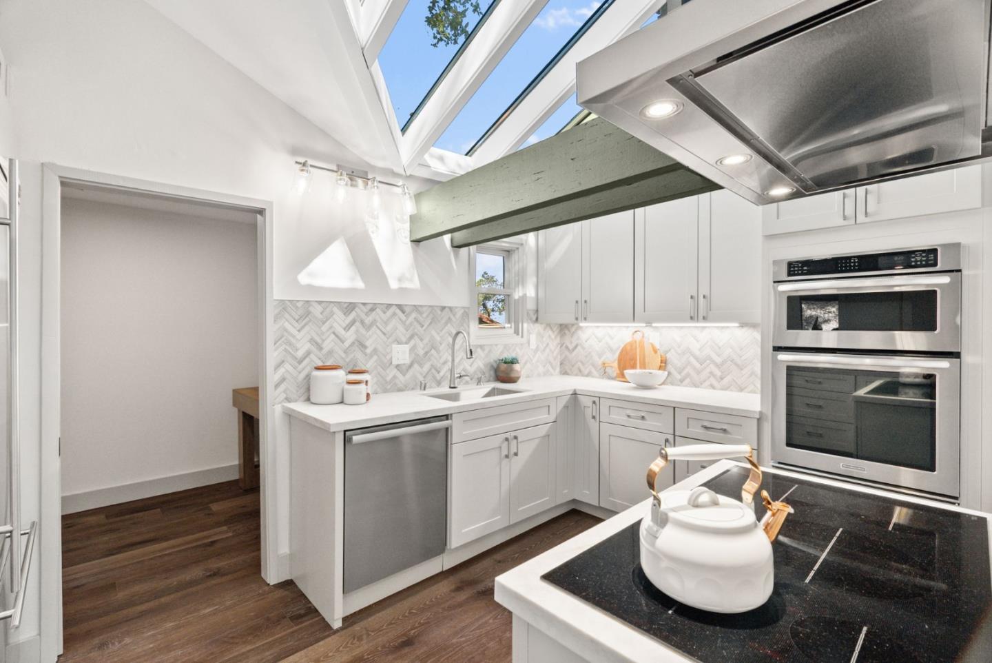 Detail Gallery Image 24 of 60 For 120 Pinta Ct, Los Gatos,  CA 95030 - 4 Beds | 2/1 Baths
