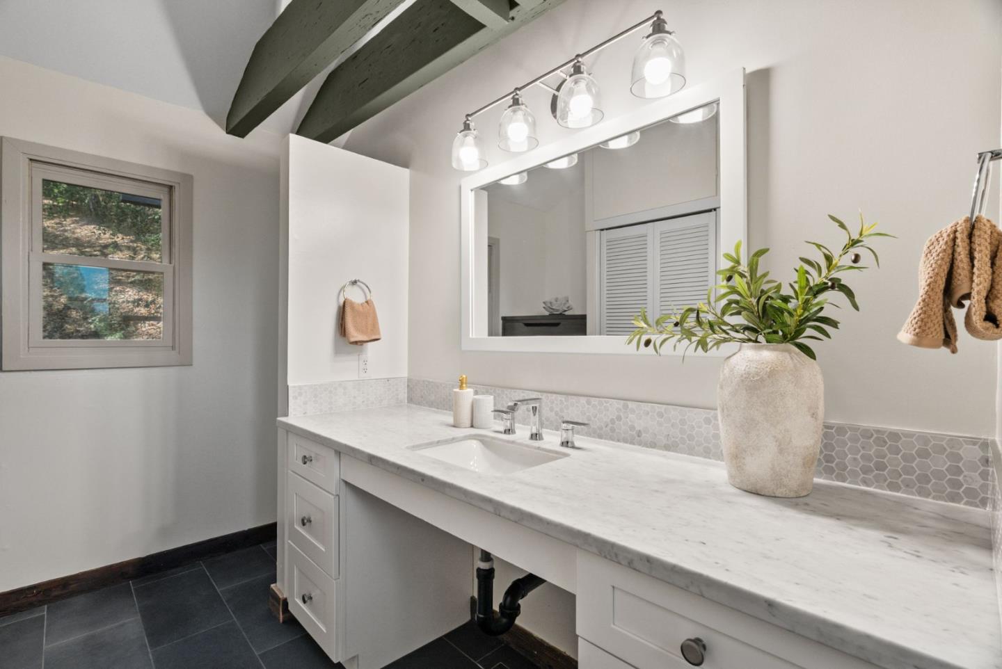 Detail Gallery Image 36 of 60 For 120 Pinta Ct, Los Gatos,  CA 95030 - 4 Beds | 2/1 Baths