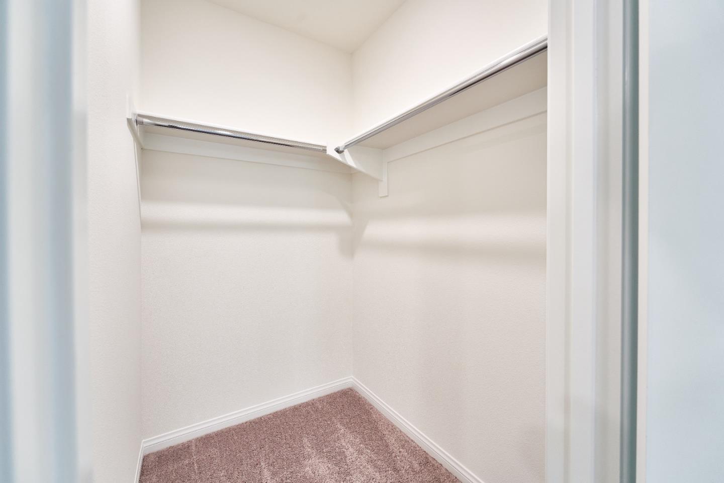 Detail Gallery Image 6 of 22 For 729 Daniel Freeman Cir, Inglewood,  CA 90301 - 4 Beds | 3/1 Baths