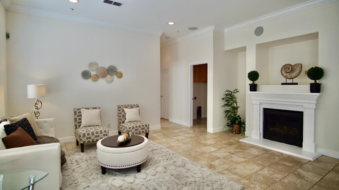 Detail Gallery Image 7 of 26 For 35990 Copper St, Union City,  CA 94587 - 5 Beds | 3 Baths