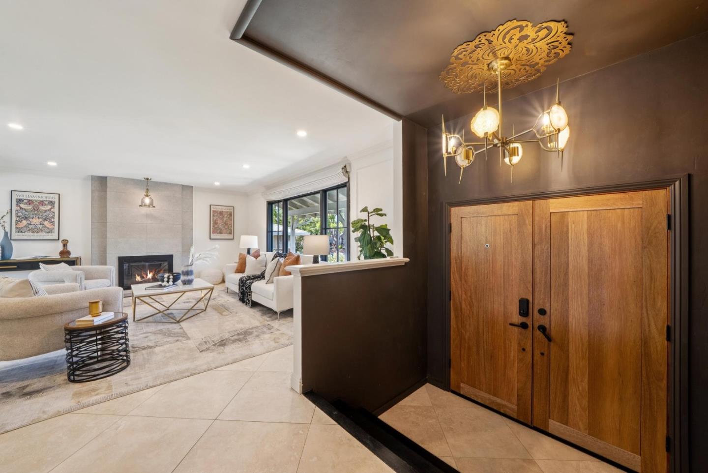 Detail Gallery Image 5 of 40 For 985 Capitola Way, Santa Clara,  CA 95051 - 5 Beds | 3/1 Baths
