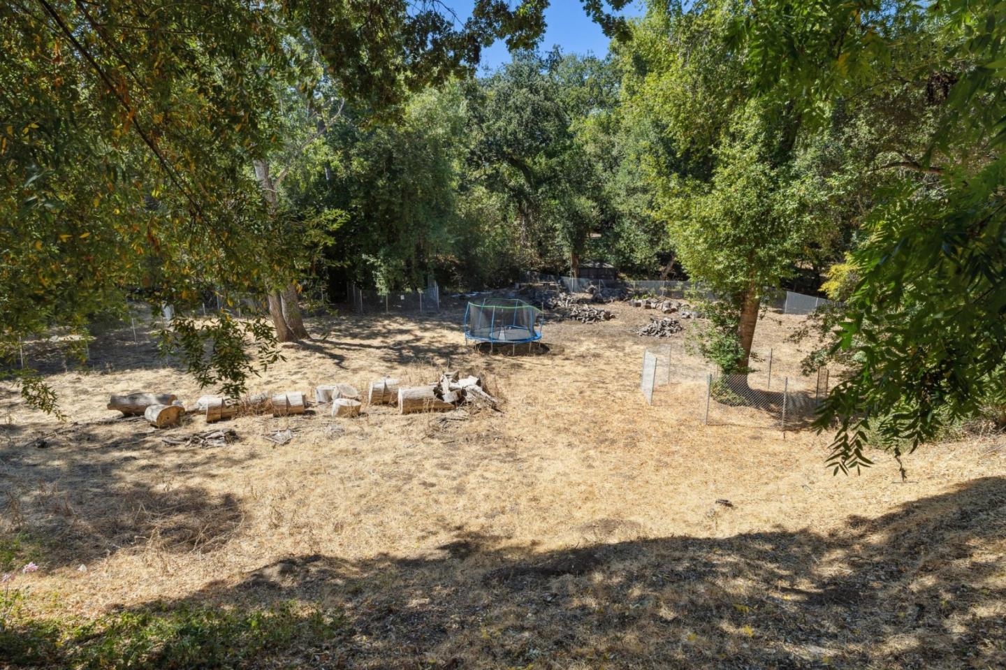 Detail Gallery Image 13 of 23 For 14835 Farwell Ave, Saratoga,  CA 95070 - 3 Beds | 2 Baths