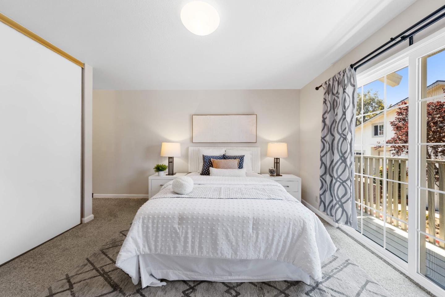 Detail Gallery Image 14 of 29 For 20192 Northcove Sq, Cupertino,  CA 95014 - 2 Beds | 2 Baths