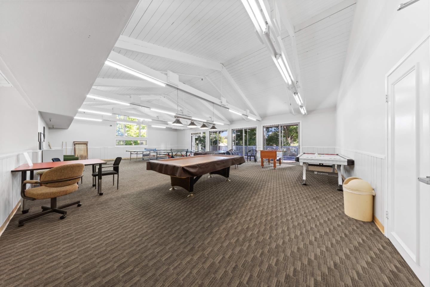 Detail Gallery Image 23 of 29 For 20192 Northcove Sq, Cupertino,  CA 95014 - 2 Beds | 2 Baths