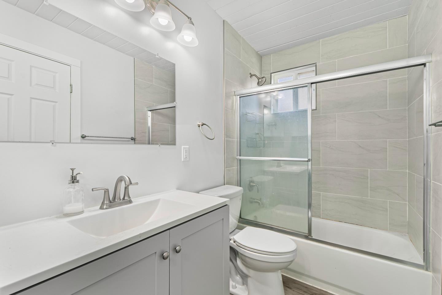 Detail Gallery Image 20 of 38 For 10281 Murtha Dr, San Jose,  CA 95127 - 4 Beds | 2 Baths