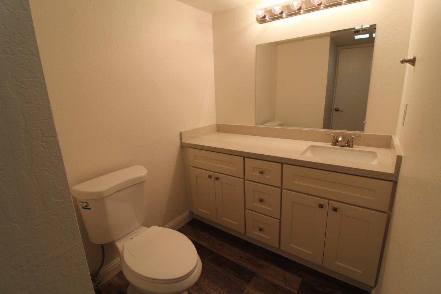 Detail Gallery Image 4 of 16 For 1790 Ellis St #52,  Concord,  CA 94520 - 2 Beds | 1/1 Baths