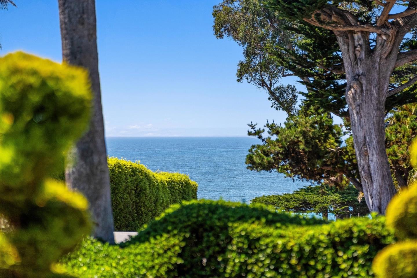 Detail Gallery Image 13 of 56 For 108 Benito Ave, La Selva Beach,  CA 95076 - 3 Beds | 3 Baths