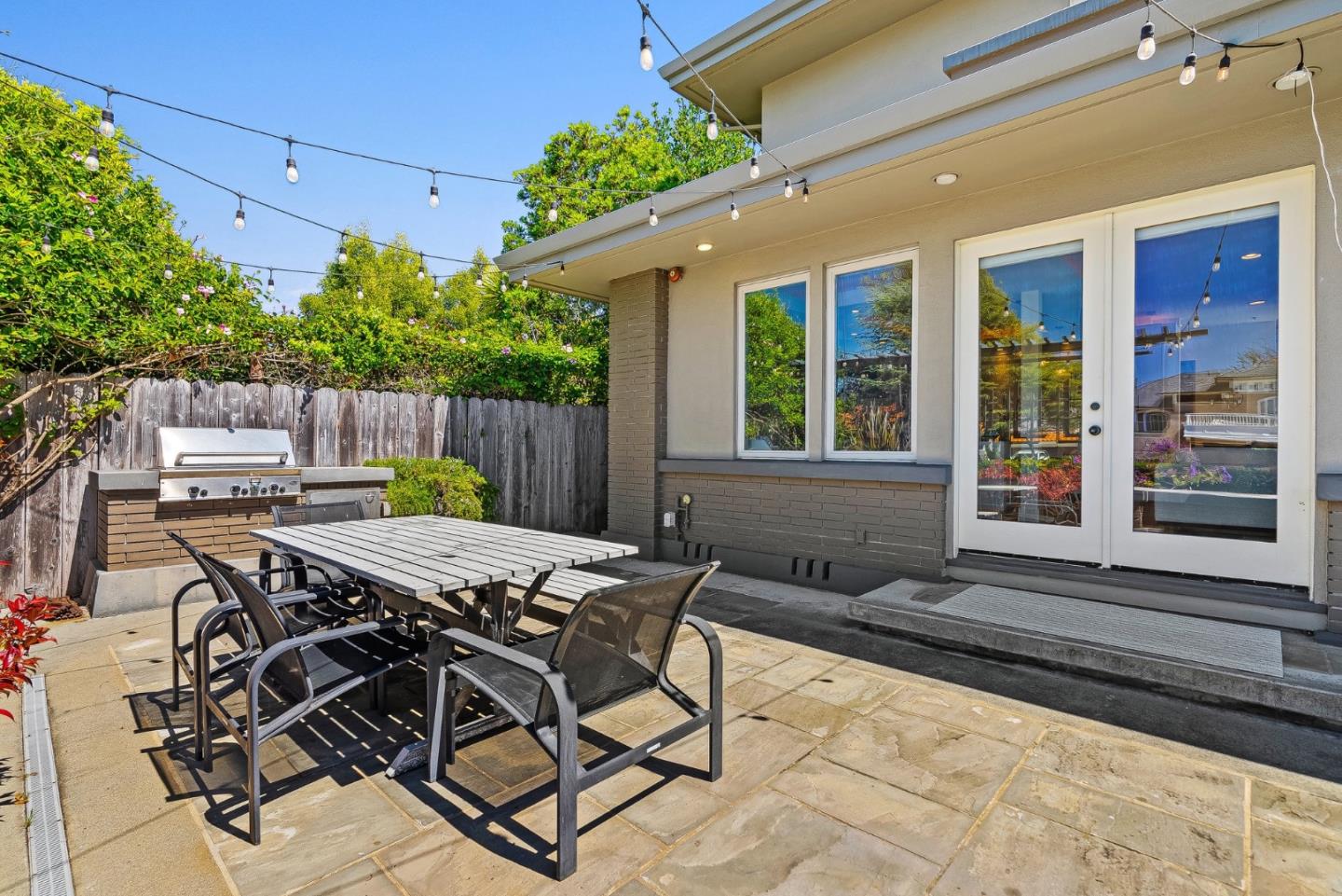Detail Gallery Image 16 of 56 For 108 Benito Ave, La Selva Beach,  CA 95076 - 3 Beds | 3 Baths