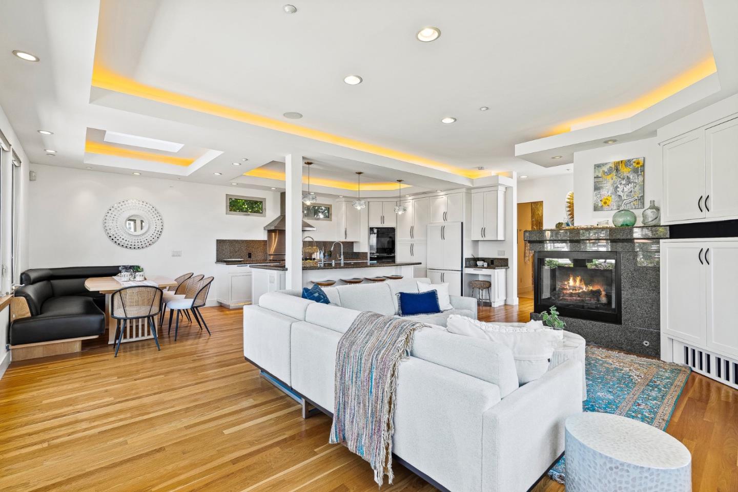 Detail Gallery Image 9 of 56 For 108 Benito Ave, La Selva Beach,  CA 95076 - 3 Beds | 3 Baths
