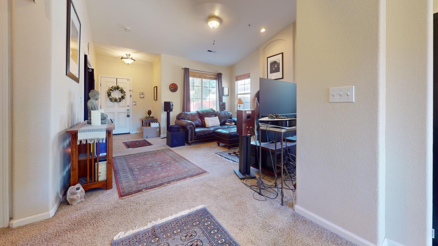 Detail Gallery Image 6 of 31 For 223 Apple Ave, Greenfield,  CA 93927 - 3 Beds | 2 Baths