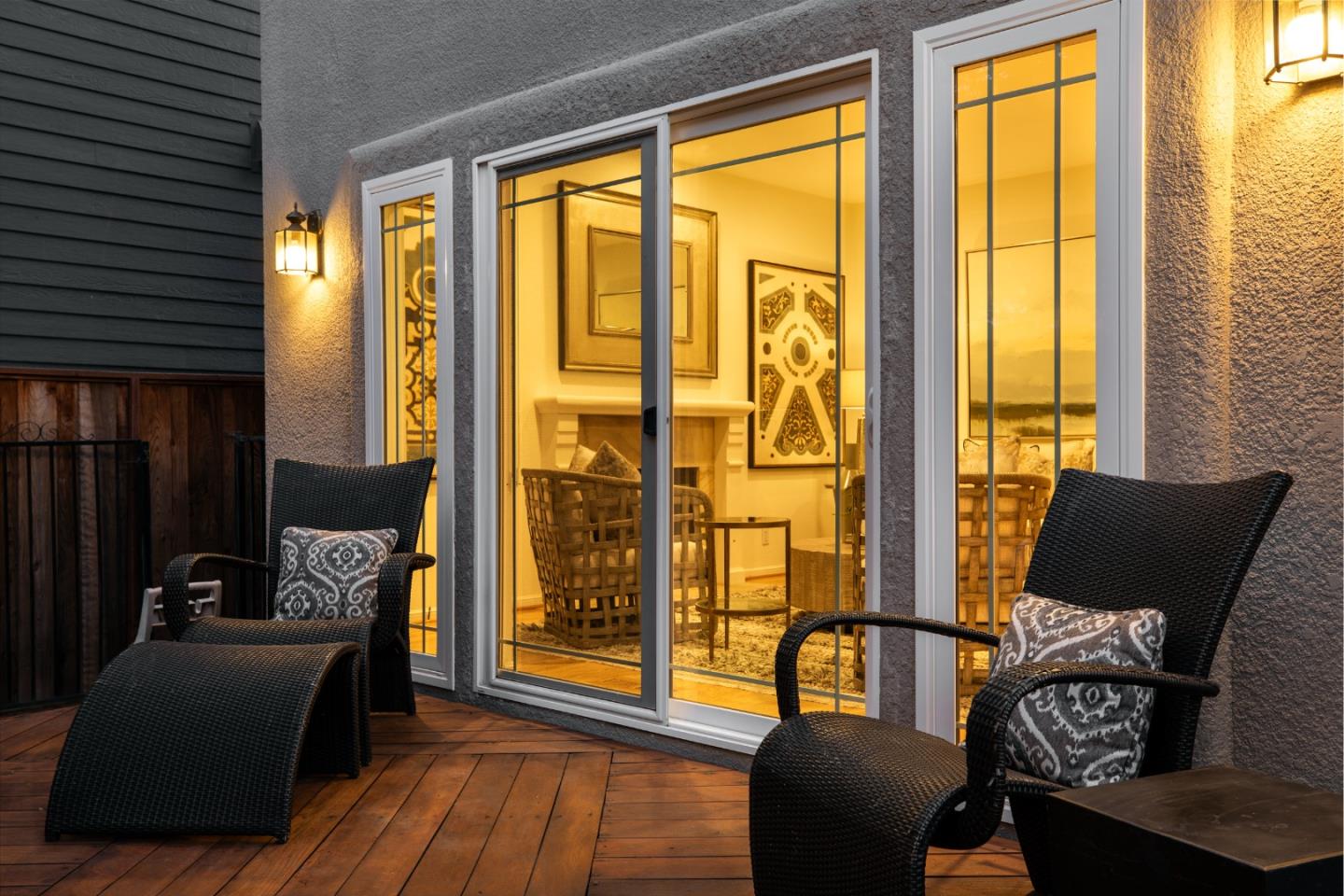 Detail Gallery Image 21 of 26 For 560 9th Ave, Menlo Park,  CA 94025 - 4 Beds | 3 Baths