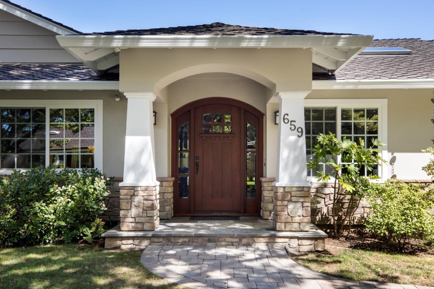 Detail Gallery Image 3 of 30 For 659 Kingswood Way, Los Altos,  CA 94022 - 4 Beds | 2 Baths