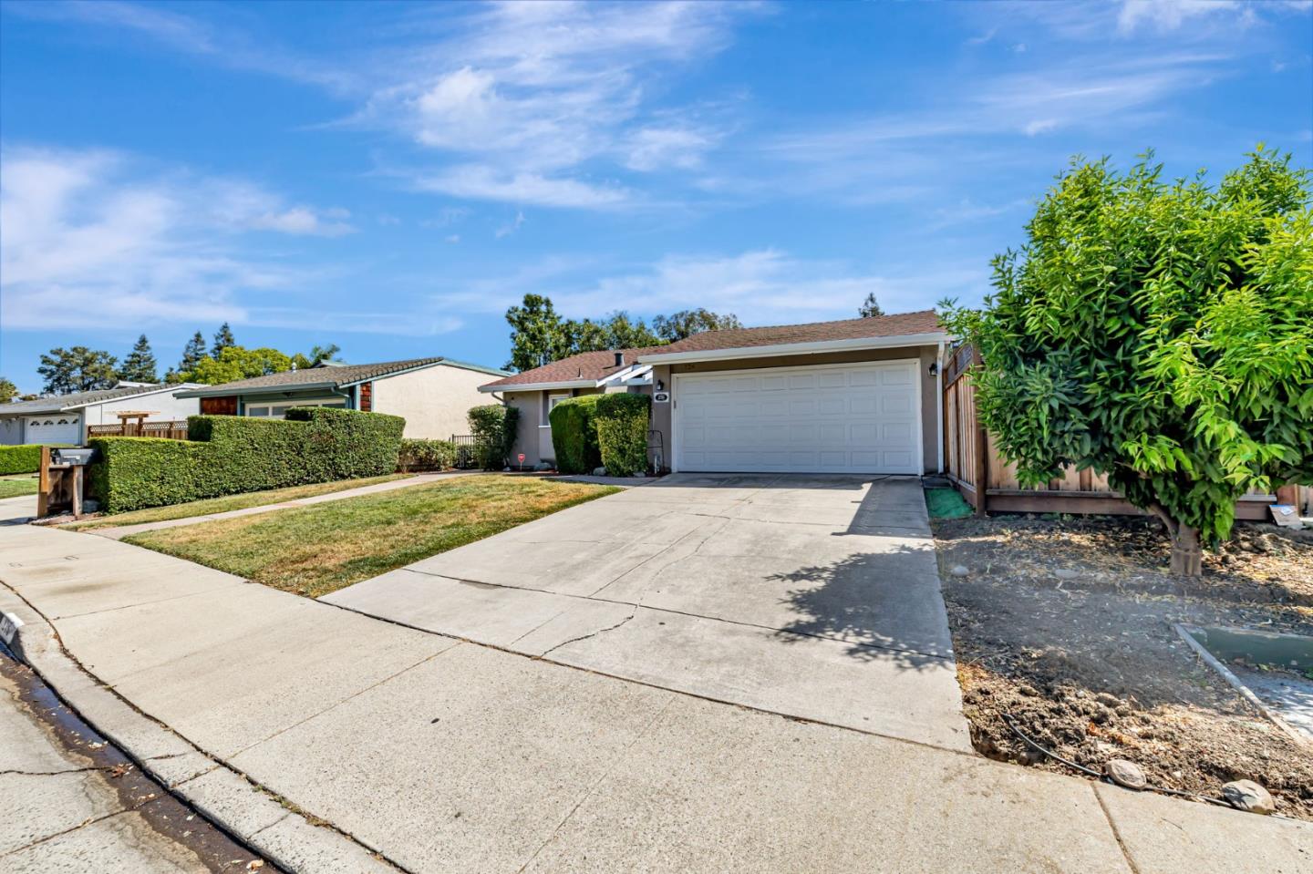 Detail Gallery Image 3 of 37 For 236 Cheris Dr, San Jose,  CA 95123 - 3 Beds | 2 Baths