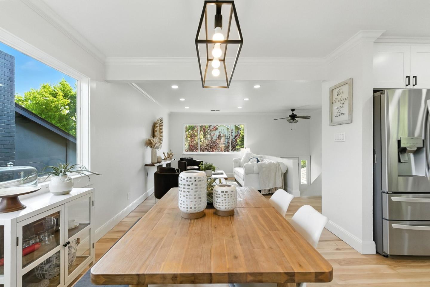 Detail Gallery Image 15 of 74 For 422 Portola Ave, Half Moon Bay,  CA 94019 - 4 Beds | 2 Baths
