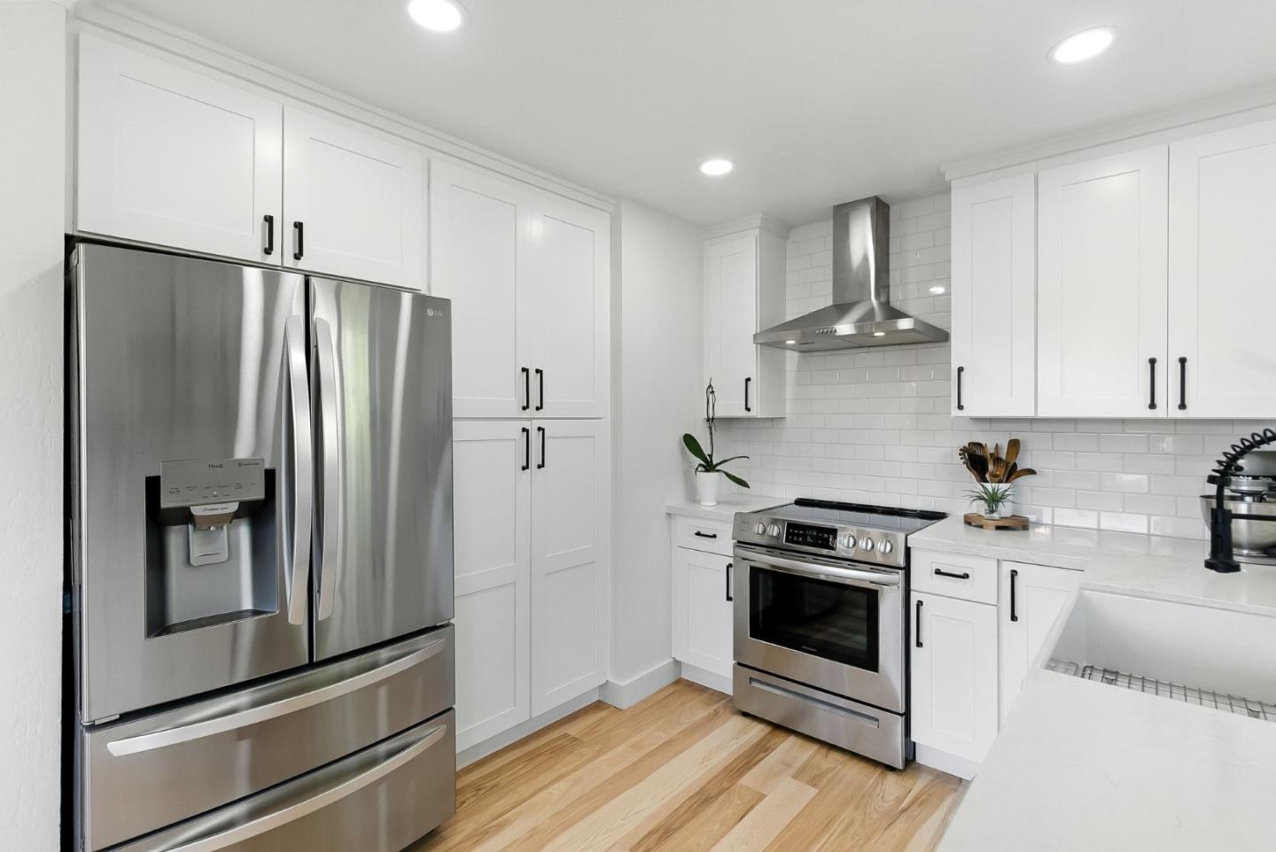 Detail Gallery Image 18 of 74 For 422 Portola Ave, Half Moon Bay,  CA 94019 - 4 Beds | 2 Baths
