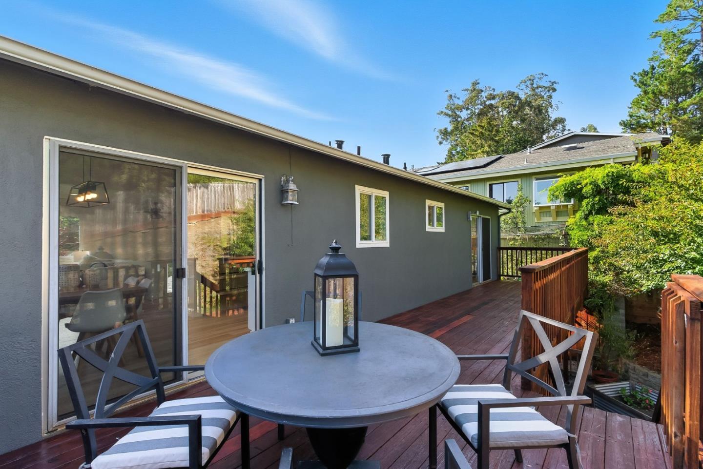 Detail Gallery Image 24 of 74 For 422 Portola Ave, Half Moon Bay,  CA 94019 - 4 Beds | 2 Baths