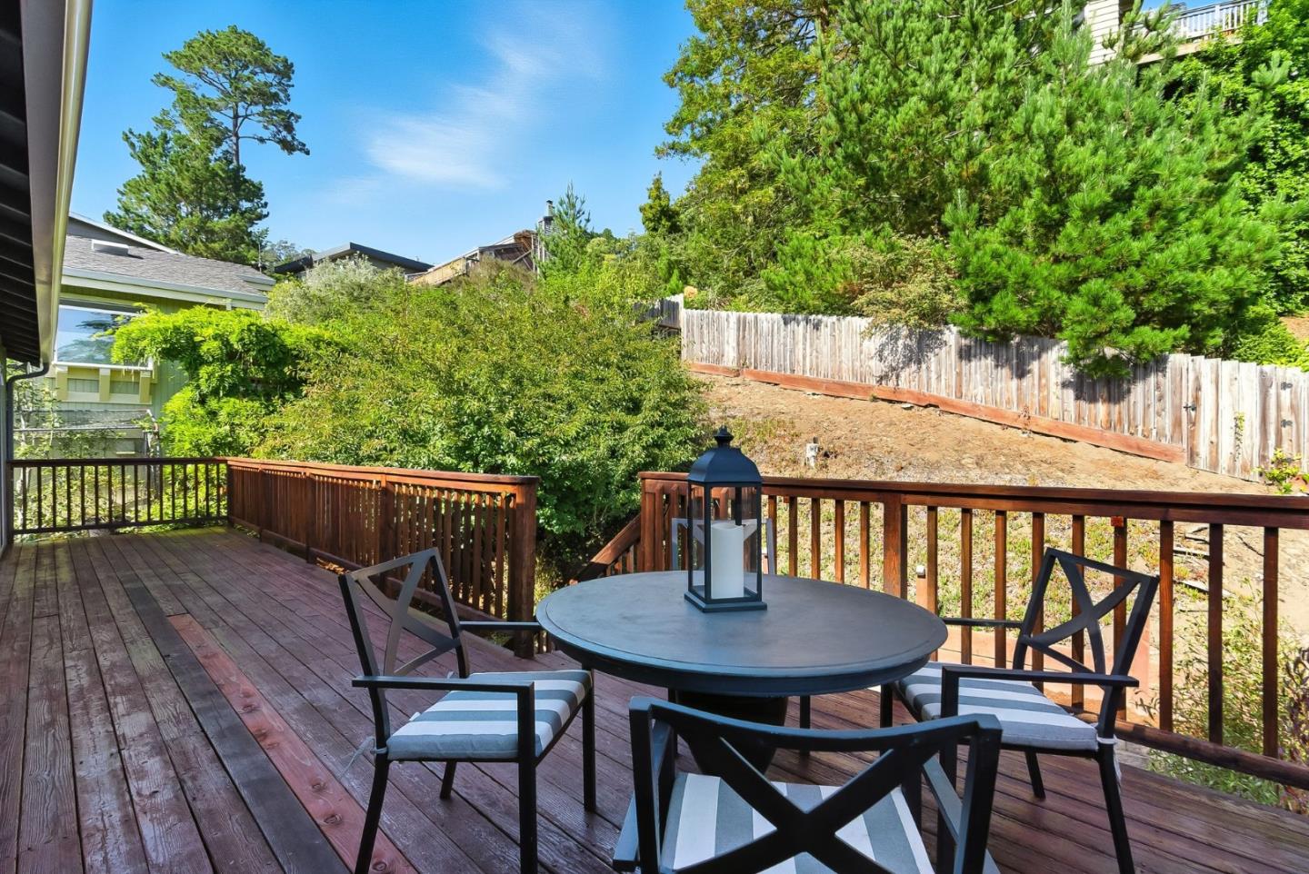 Detail Gallery Image 25 of 74 For 422 Portola Ave, Half Moon Bay,  CA 94019 - 4 Beds | 2 Baths
