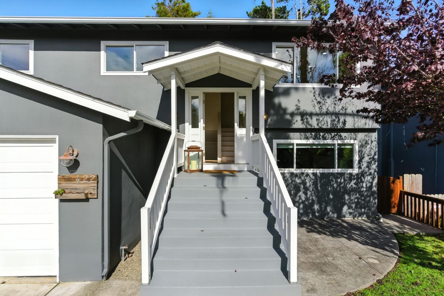 Detail Gallery Image 4 of 74 For 422 Portola Ave, Half Moon Bay,  CA 94019 - 4 Beds | 2 Baths