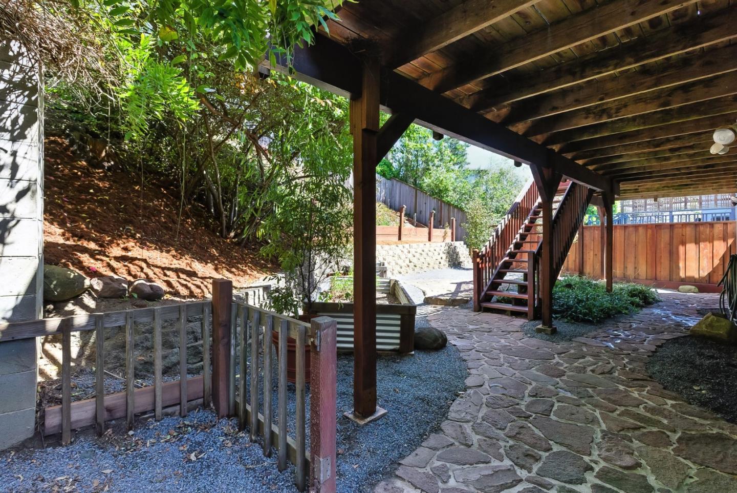 Detail Gallery Image 58 of 74 For 422 Portola Ave, Half Moon Bay,  CA 94019 - 4 Beds | 2 Baths
