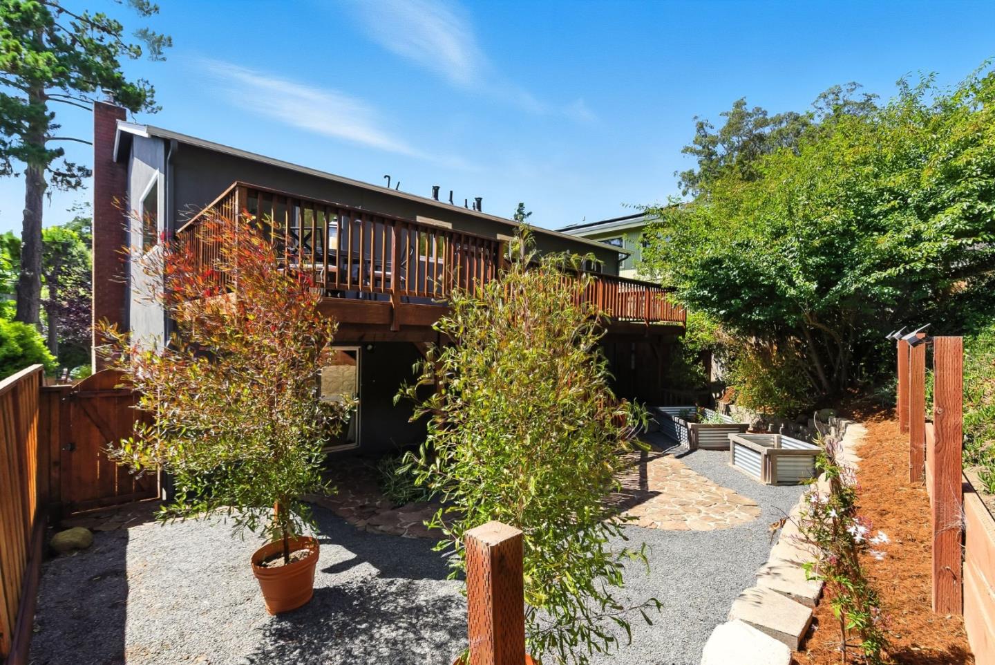 Detail Gallery Image 61 of 74 For 422 Portola Ave, Half Moon Bay,  CA 94019 - 4 Beds | 2 Baths
