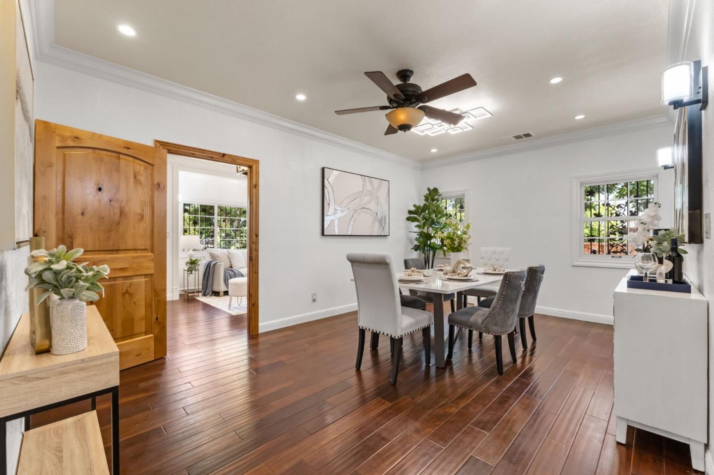 Detail Gallery Image 14 of 61 For 2536 Amethyst Dr, Santa Clara,  CA 95051 - 4 Beds | 3 Baths