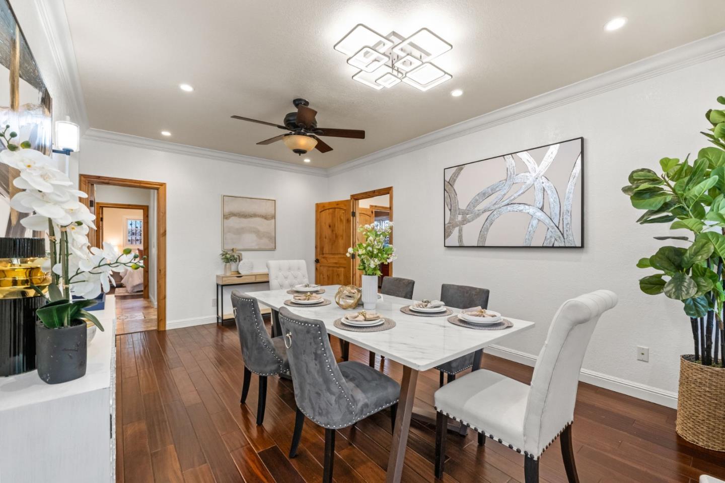 Detail Gallery Image 16 of 61 For 2536 Amethyst Dr, Santa Clara,  CA 95051 - 4 Beds | 3 Baths