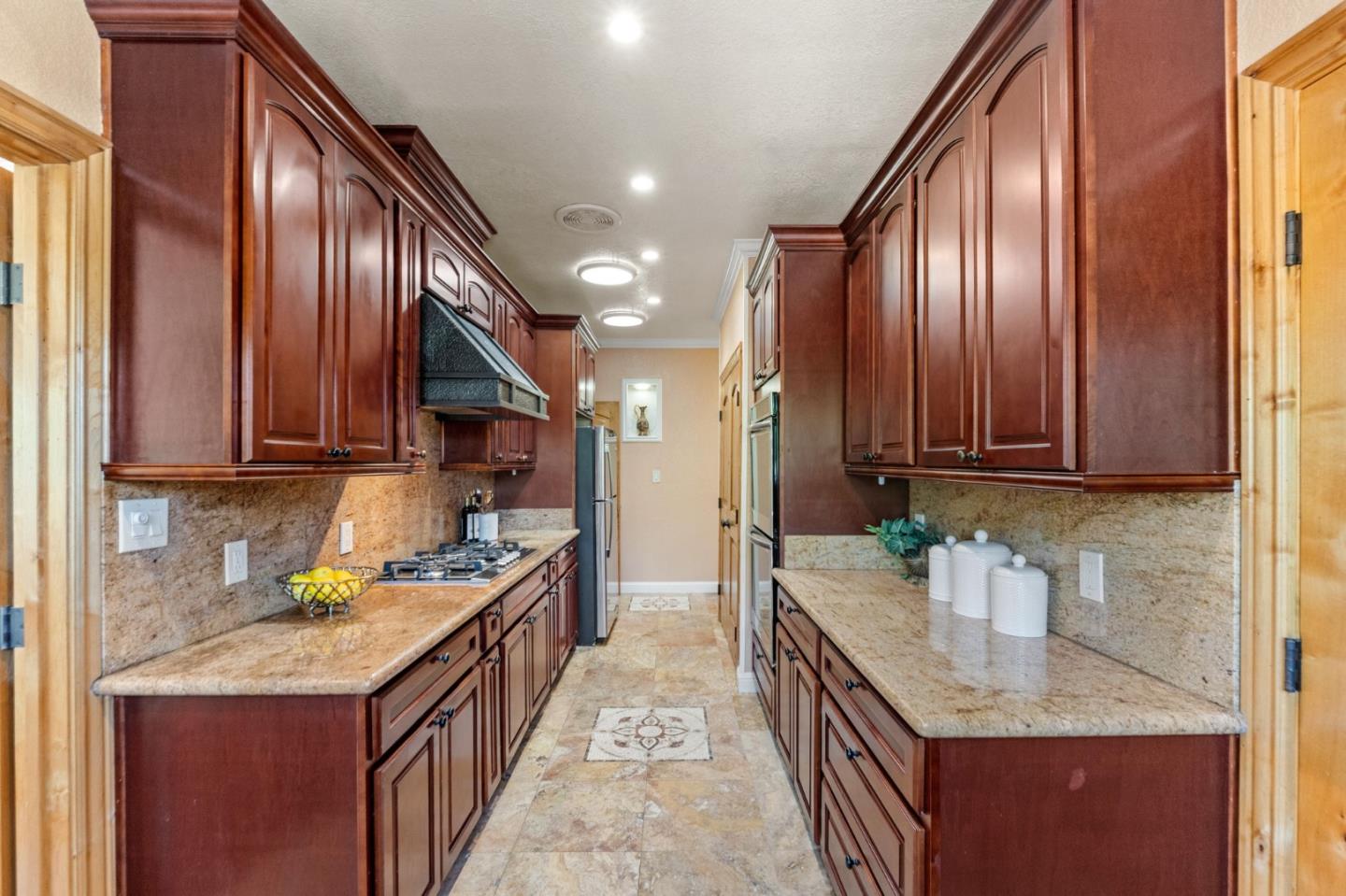 Detail Gallery Image 23 of 61 For 2536 Amethyst Dr, Santa Clara,  CA 95051 - 4 Beds | 3 Baths