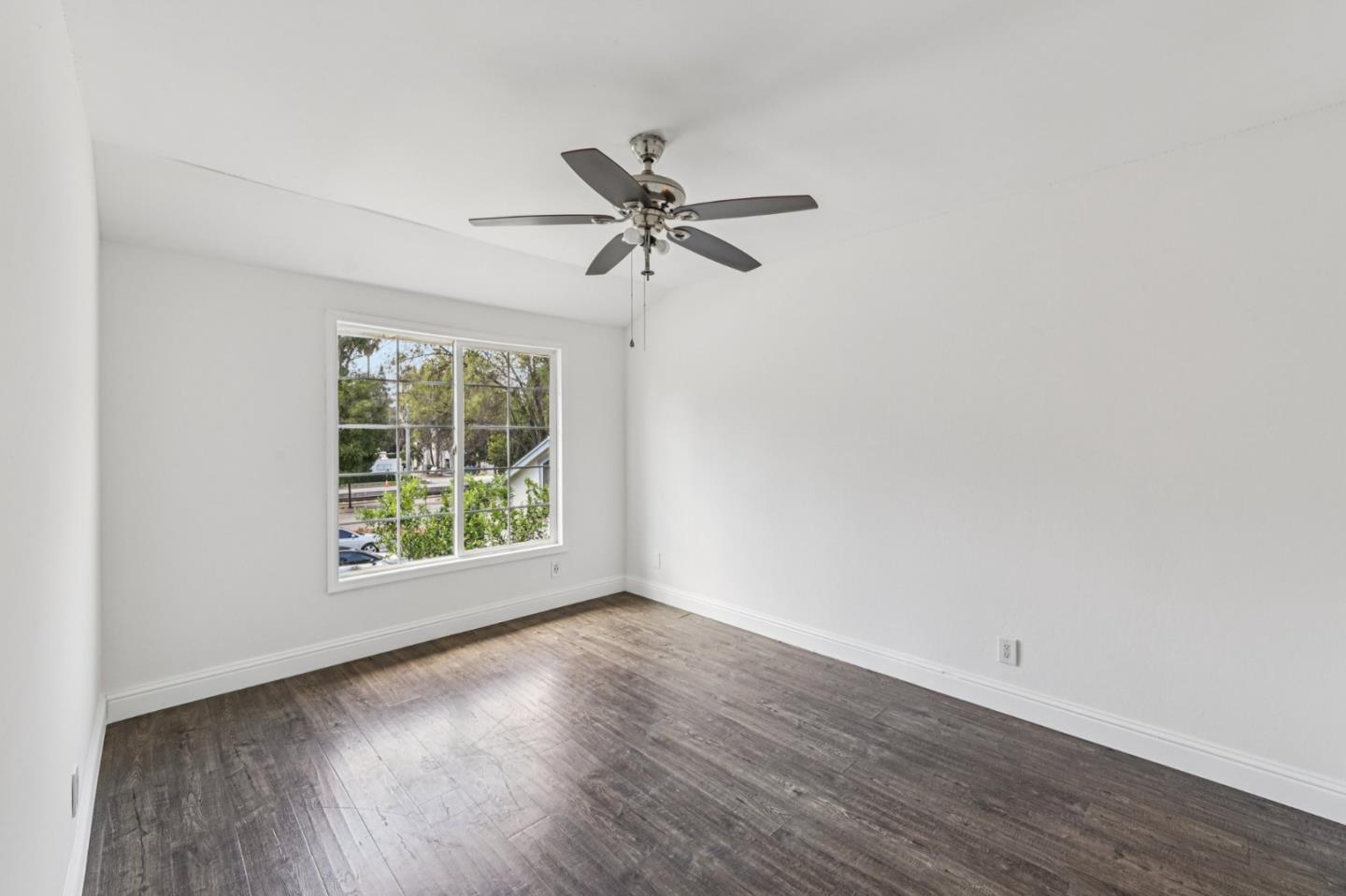Detail Gallery Image 22 of 49 For 1040 N Capitol Ave, San Jose,  CA 95133 - 4 Beds | 3 Baths