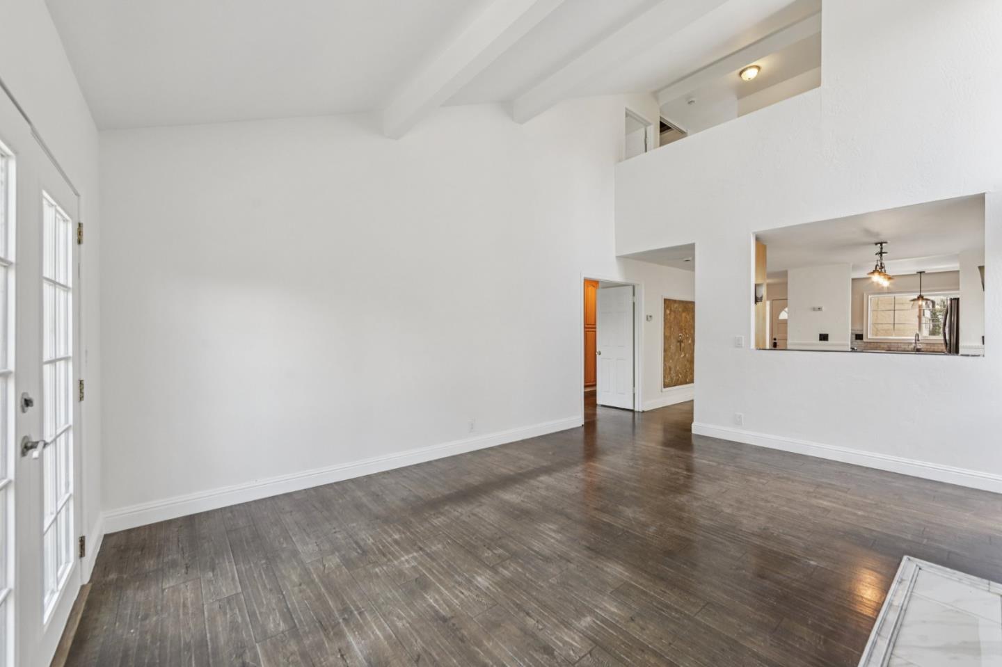 Detail Gallery Image 6 of 49 For 1040 N Capitol Ave, San Jose,  CA 95133 - 4 Beds | 3 Baths