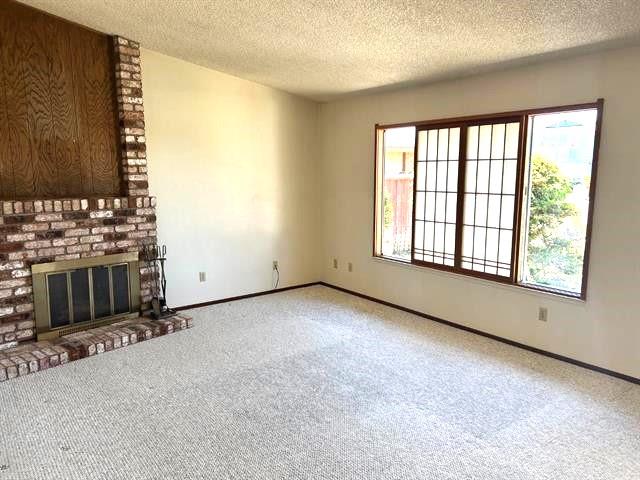 Detail Gallery Image 3 of 14 For 18395 Van Buren Ave, Salinas,  CA 93906 - 3 Beds | 2 Baths