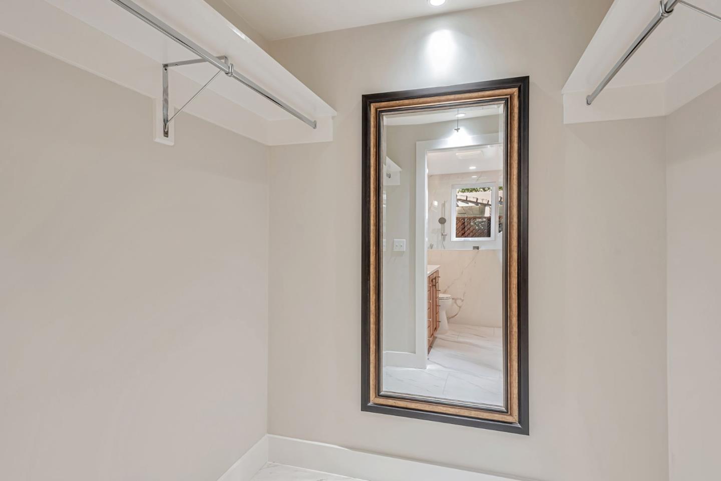Detail Gallery Image 29 of 44 For 170 Winona Ave, Pacifica,  CA 94044 - 3 Beds | 2 Baths