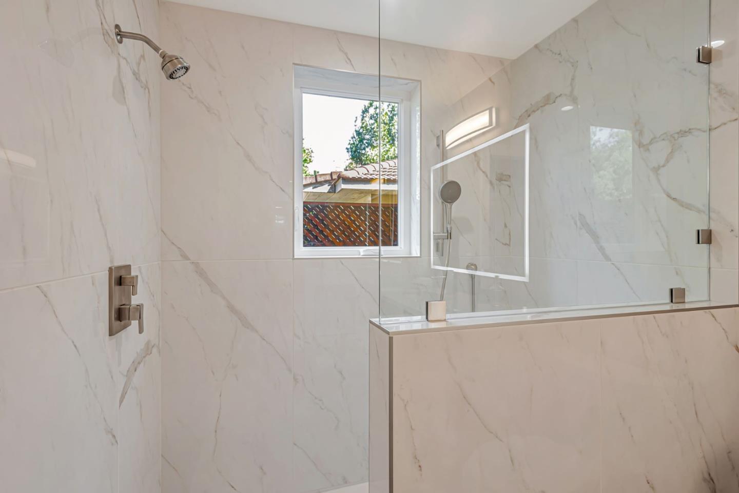 Detail Gallery Image 33 of 44 For 170 Winona Ave, Pacifica,  CA 94044 - 3 Beds | 2 Baths