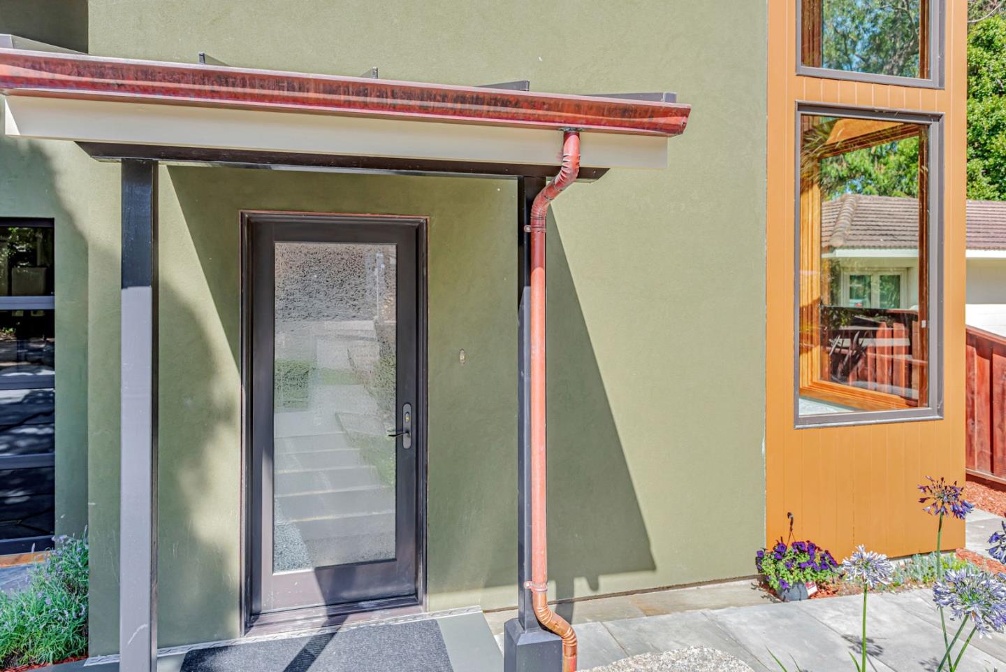 Detail Gallery Image 5 of 44 For 170 Winona Ave, Pacifica,  CA 94044 - 3 Beds | 2 Baths