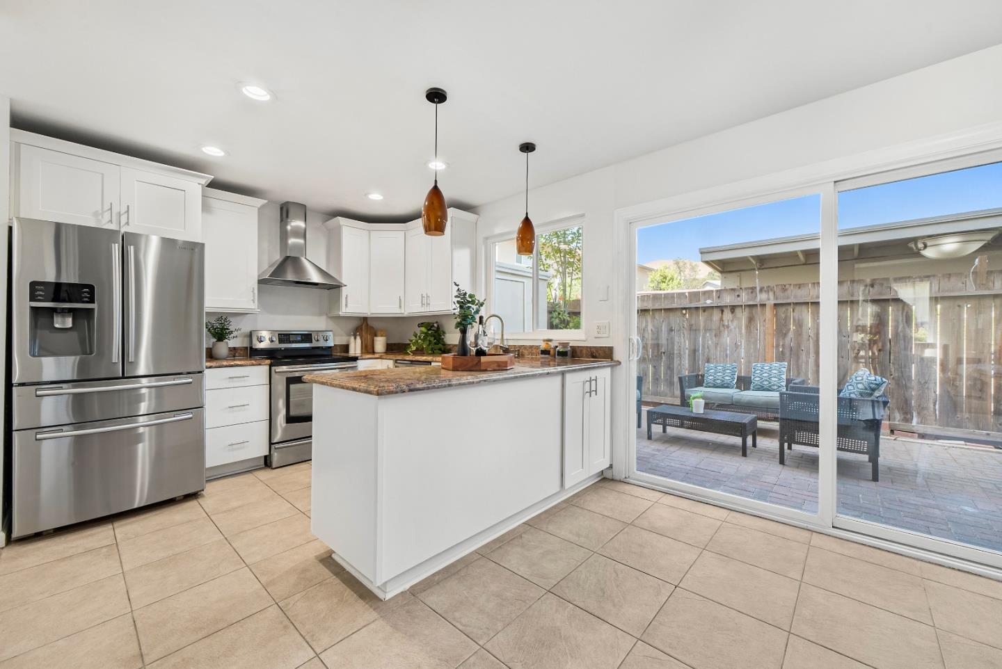 Detail Gallery Image 12 of 44 For 3437 Duchess Ct, San Jose,  CA 95132 - 4 Beds | 2/1 Baths