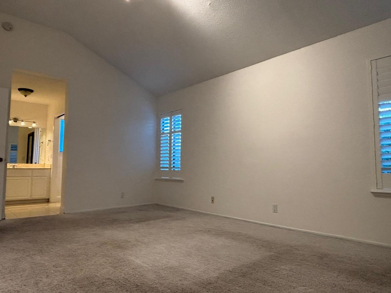 Detail Gallery Image 12 of 21 For 6204 Buena Vista Dr #B,  Newark,  CA 94560 - 3 Beds | 2 Baths