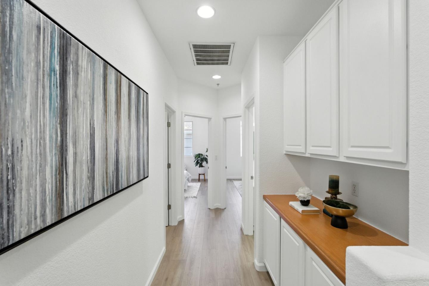 Detail Gallery Image 17 of 35 For 728 City Walk Pl #9,  Hayward,  CA 94541 - 3 Beds | 2/1 Baths