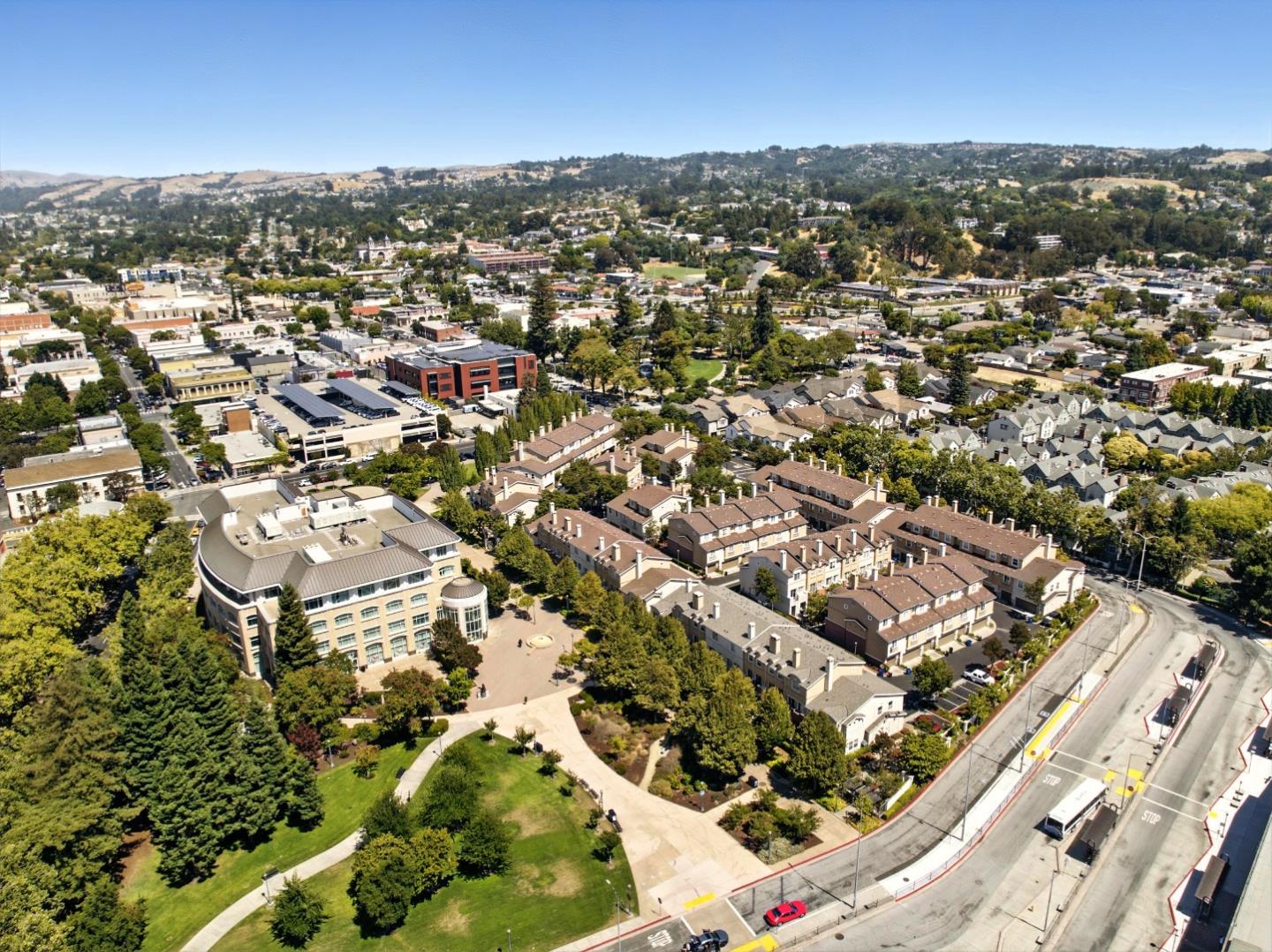 Detail Gallery Image 29 of 35 For 728 City Walk Pl #9,  Hayward,  CA 94541 - 3 Beds | 2/1 Baths