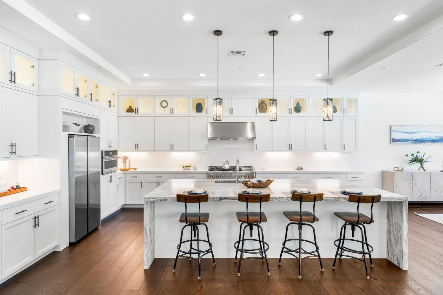 Detail Gallery Image 17 of 73 For 18312 Corte Simon, Morgan Hill,  CA 95037 - 4 Beds | 4/1 Baths
