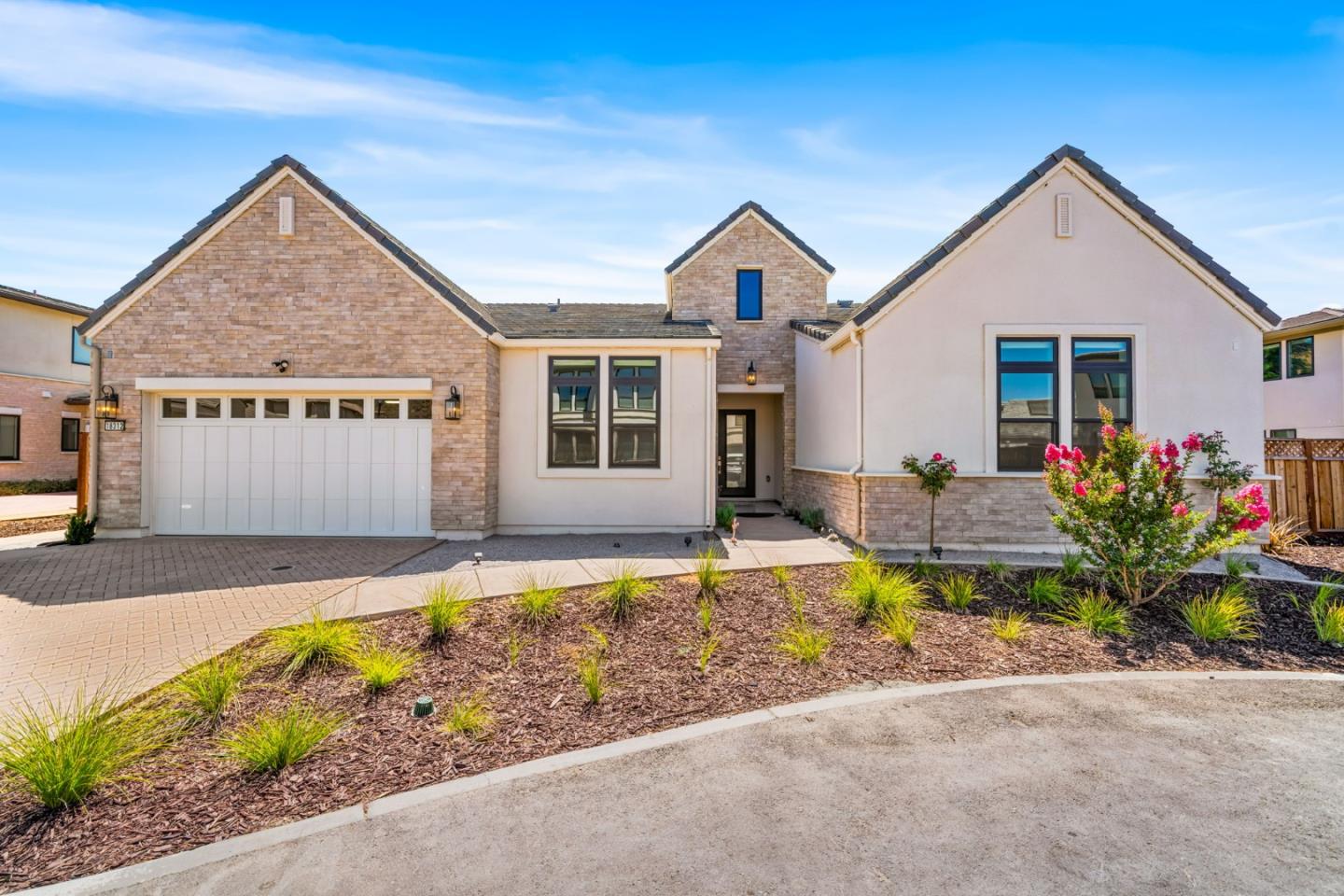 Detail Gallery Image 2 of 73 For 18312 Corte Simon, Morgan Hill,  CA 95037 - 4 Beds | 4/1 Baths