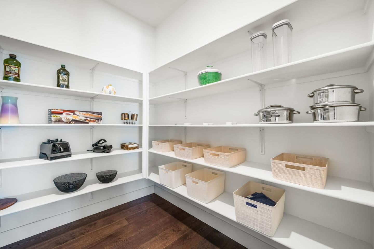 Detail Gallery Image 27 of 73 For 18312 Corte Simon, Morgan Hill,  CA 95037 - 4 Beds | 4/1 Baths