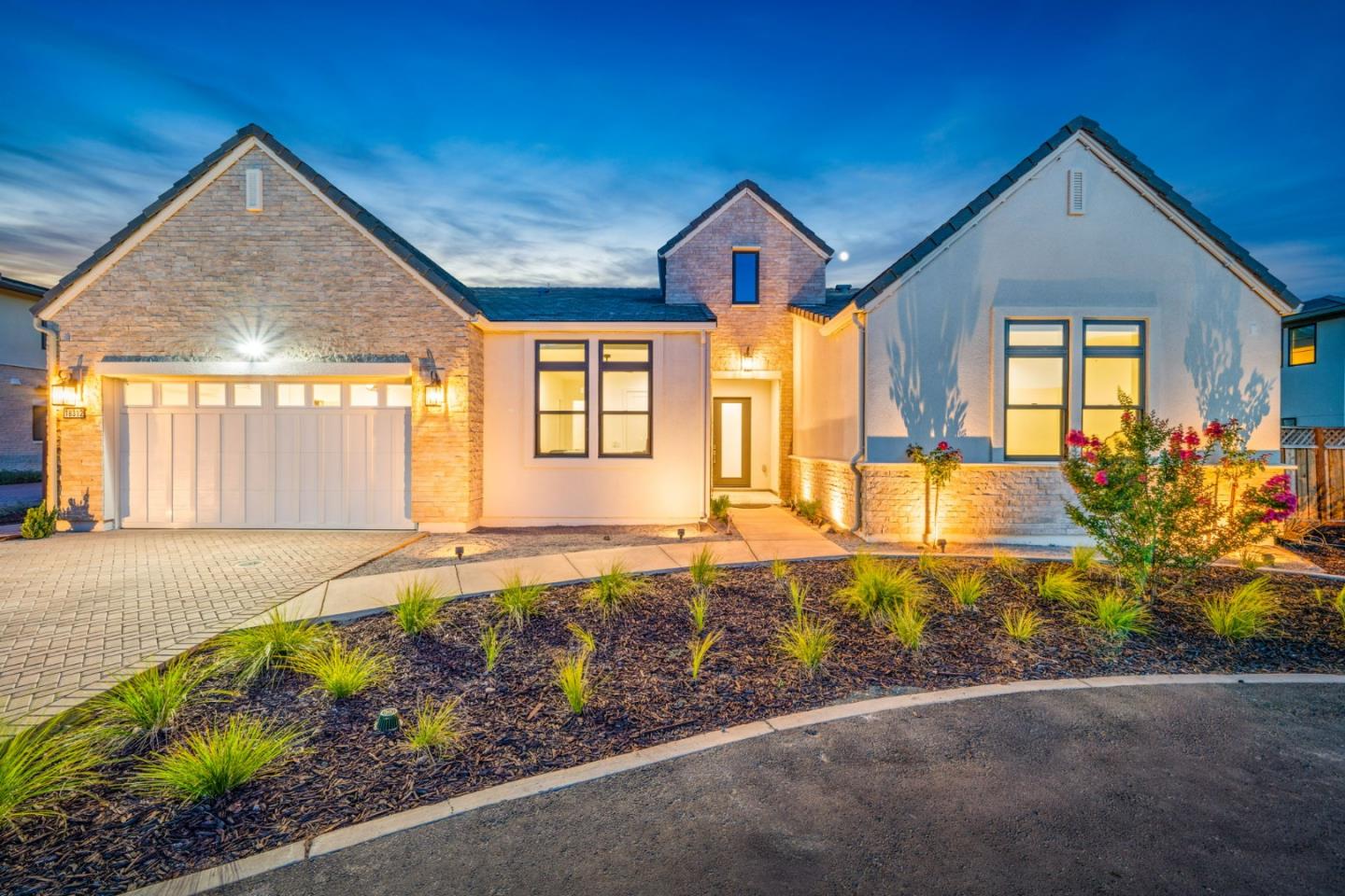 Detail Gallery Image 3 of 73 For 18312 Corte Simon, Morgan Hill,  CA 95037 - 4 Beds | 4/1 Baths