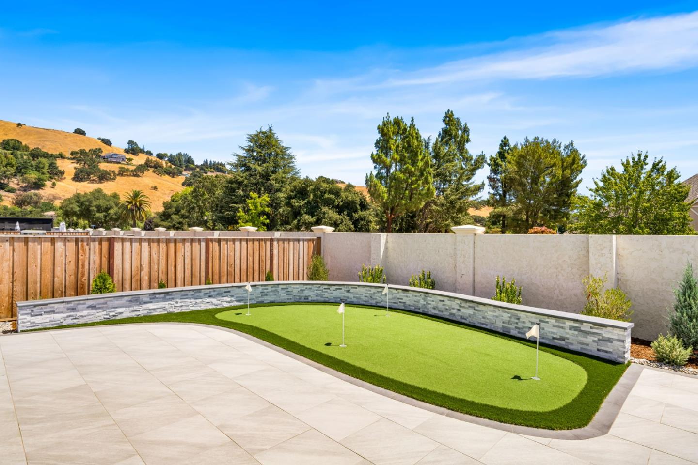Detail Gallery Image 61 of 73 For 18312 Corte Simon, Morgan Hill,  CA 95037 - 4 Beds | 4/1 Baths