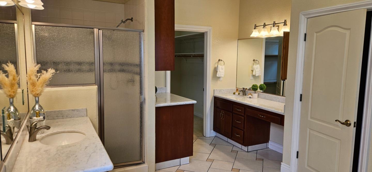 Detail Gallery Image 34 of 78 For 5752 Saint Andrews Dr, Stockton,  CA 95219 - 4 Beds | 4 Baths