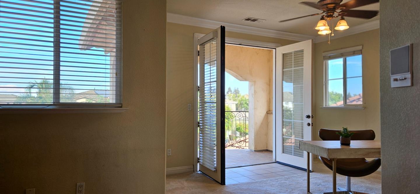 Detail Gallery Image 38 of 78 For 5752 Saint Andrews Dr, Stockton,  CA 95219 - 4 Beds | 4 Baths
