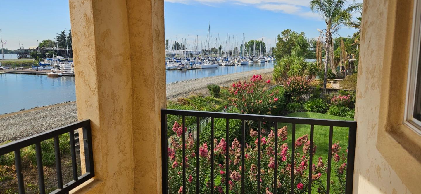 Detail Gallery Image 57 of 78 For 5752 Saint Andrews Dr, Stockton,  CA 95219 - 4 Beds | 4 Baths