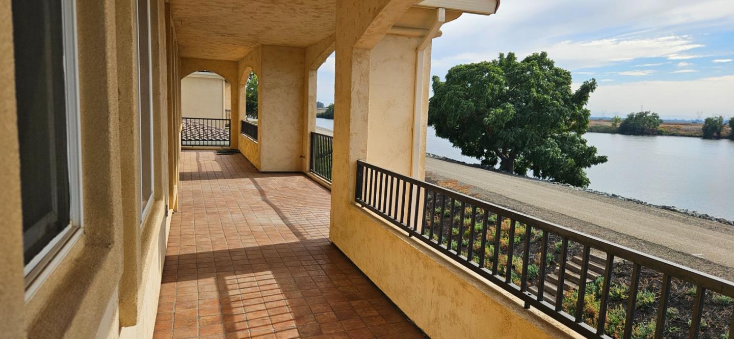 Detail Gallery Image 58 of 78 For 5752 Saint Andrews Dr, Stockton,  CA 95219 - 4 Beds | 4 Baths