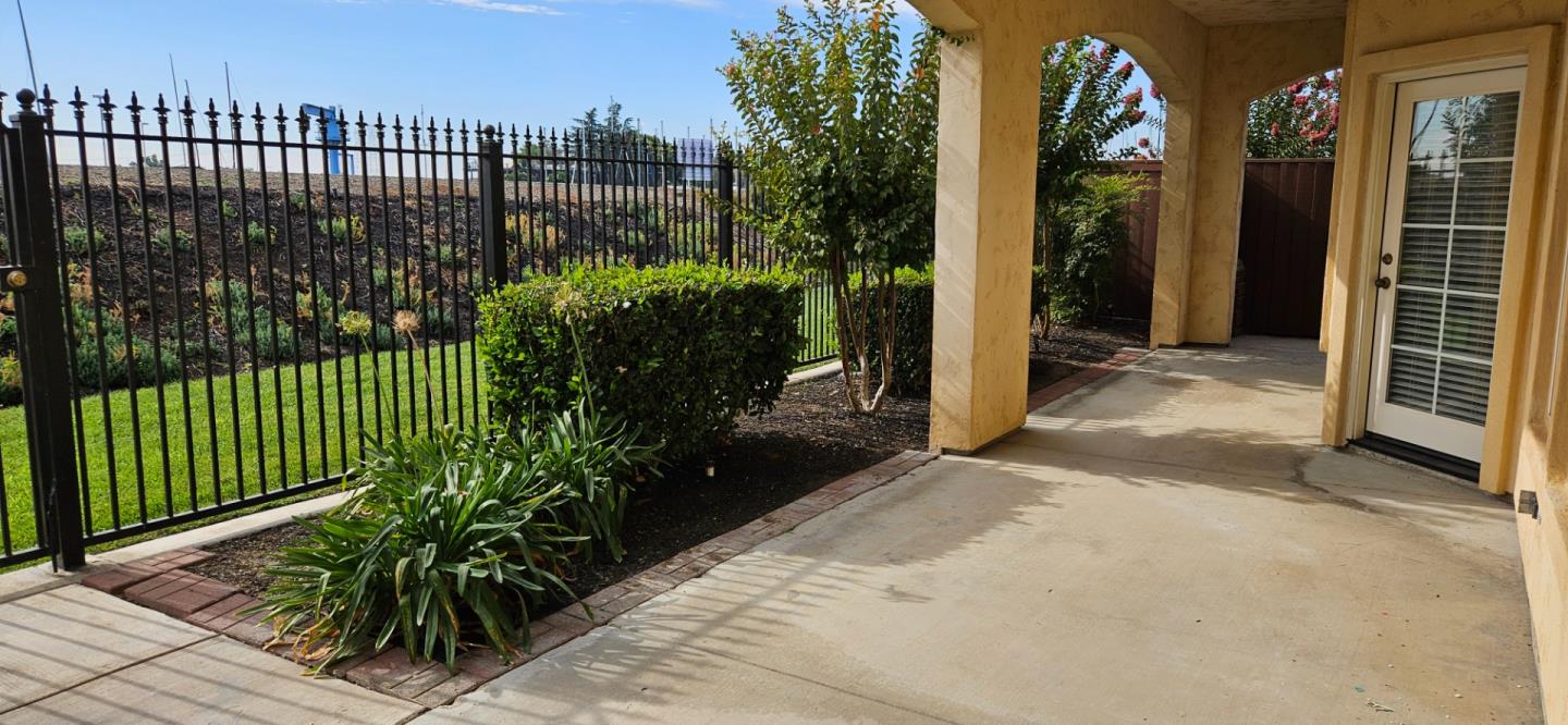 Detail Gallery Image 63 of 78 For 5752 Saint Andrews Dr, Stockton,  CA 95219 - 4 Beds | 4 Baths