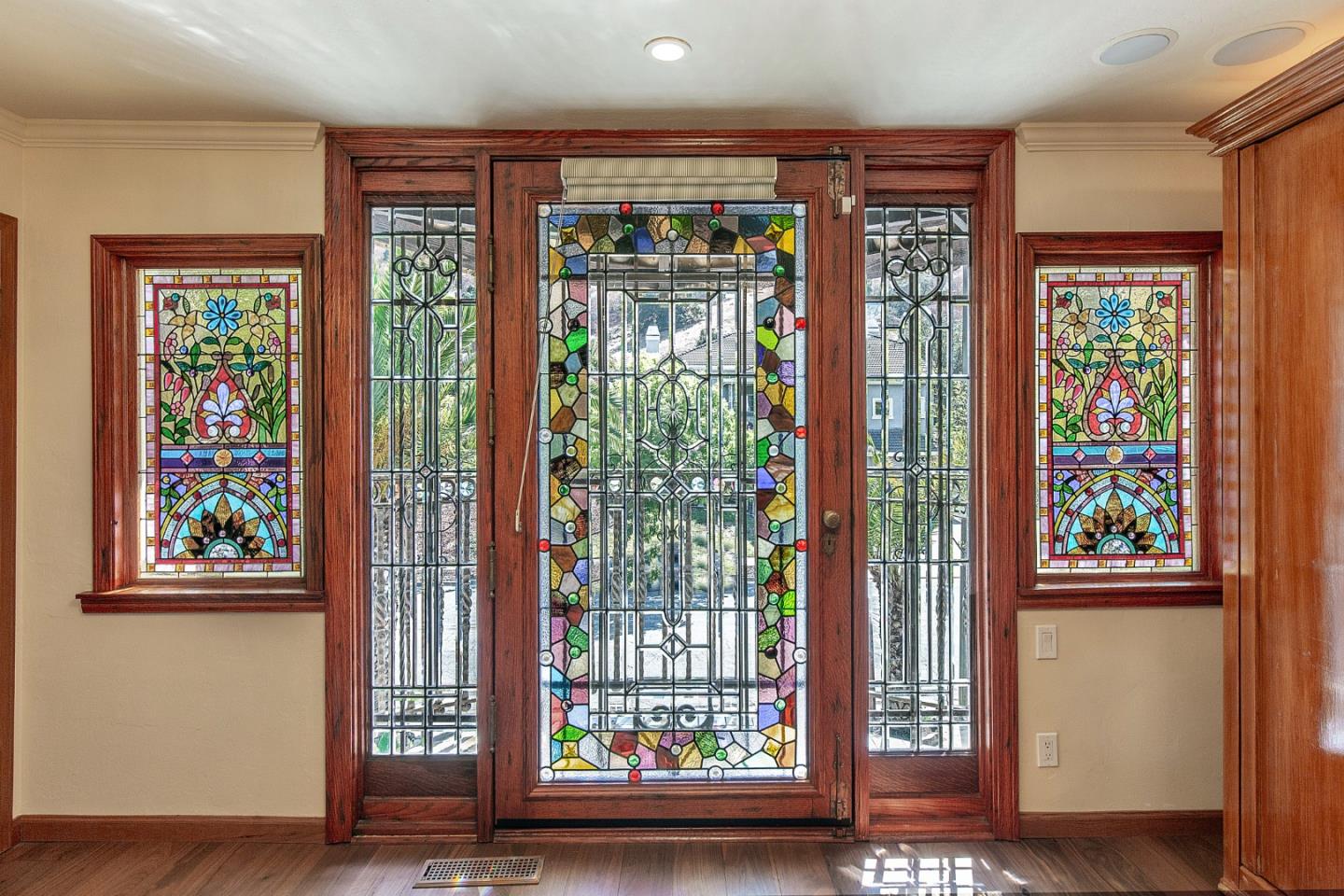 Detail Gallery Image 36 of 67 For 951 Foothill Dr, San Jose,  CA 95123 - 4 Beds | 2/1 Baths