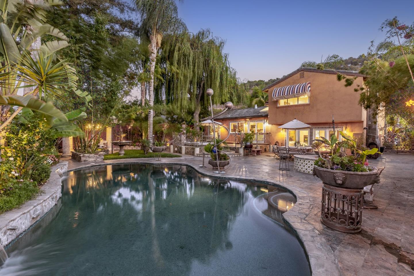 Detail Gallery Image 46 of 67 For 951 Foothill Dr, San Jose,  CA 95123 - 4 Beds | 2/1 Baths