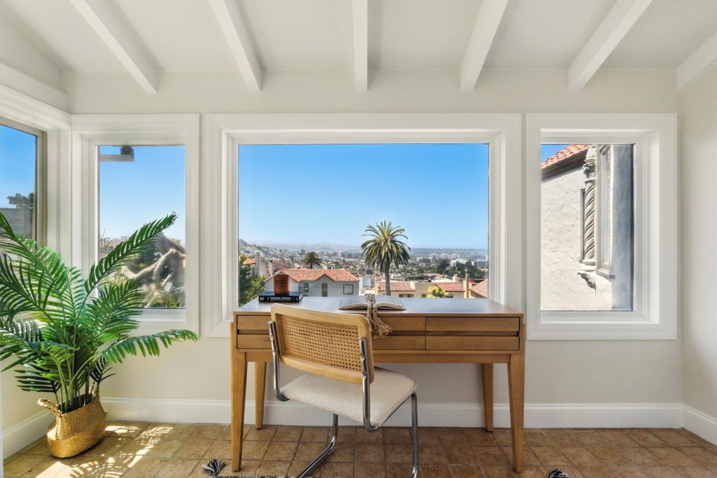 Detail Gallery Image 33 of 65 For 1260 Monterey Blvd, San Francisco,  CA 94127 - 4 Beds | 4 Baths